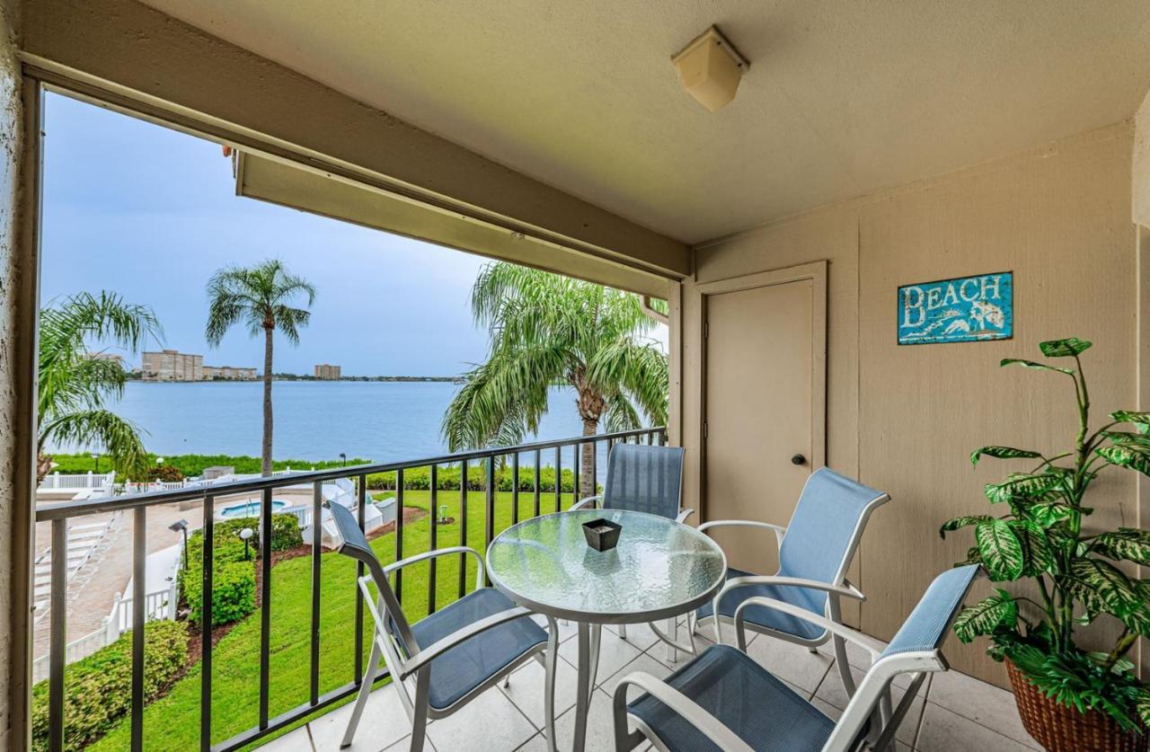 Palma Dont Worry Beach Happy On Isla Del Sol St. Petersburg Exterior foto